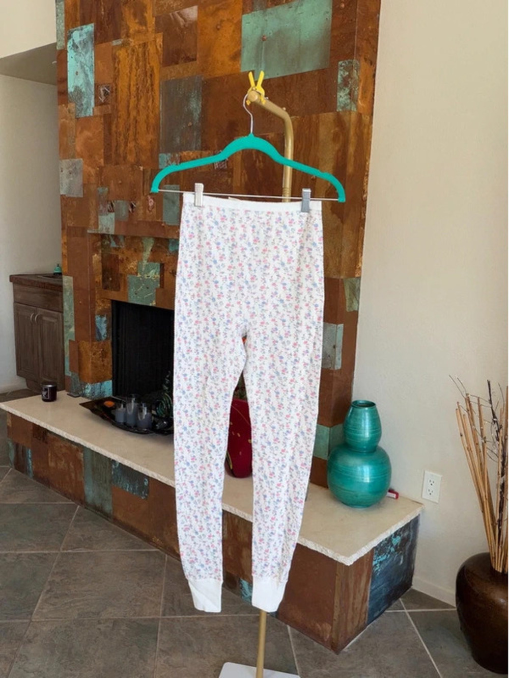 Northwest Territory Floral Thermal Leggings Small